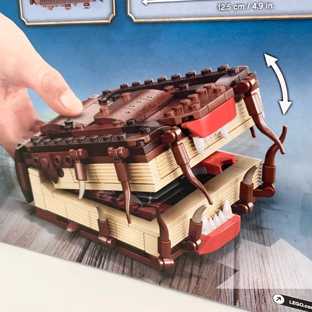 Harry Potter monster book lego set